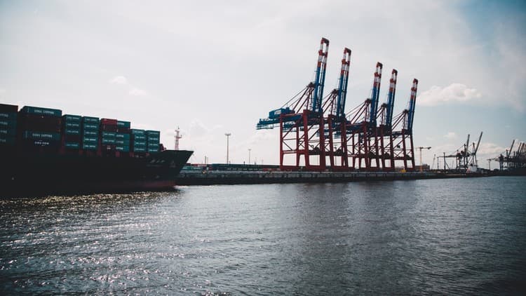 Physical Commodity Trading: From Mine to Market