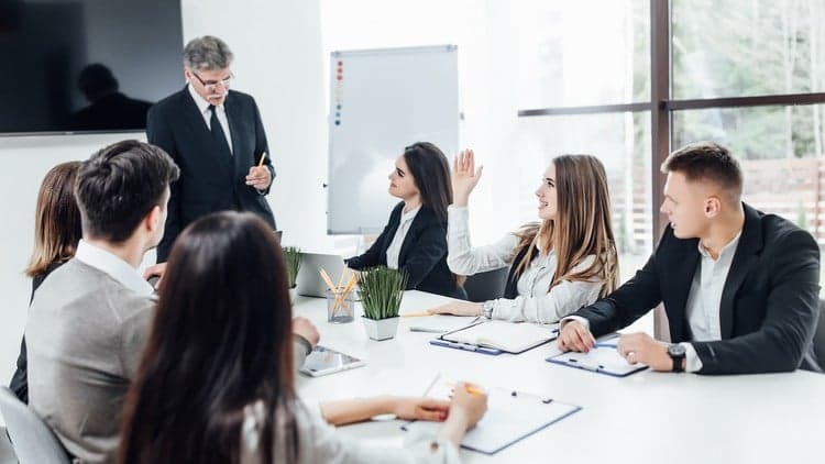 الكورس الشامل لكيفية إنشاء برنامج تدريبي تفـاعلي ناجح